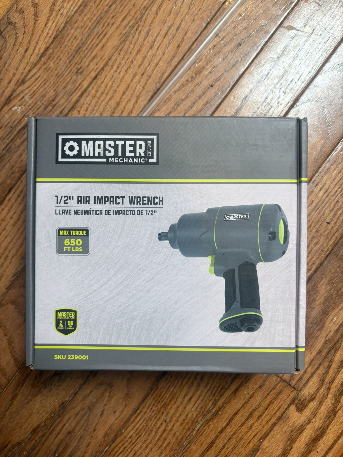 New Master Mechanic Pneumatic Impact Wrench – 650 ft-lbs