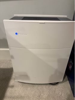 BLUEAIR classic Air Purifier- HEPA Silent Technology Excellent Condition