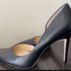 Woman’s Heels 👠 , Size 9 Jessica Simpson Like new condition 