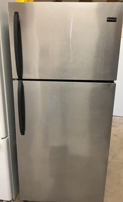 Frigidaire Top Mount Stainless Steel Refrigerator Fridge
