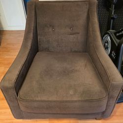 Rowe Furniture "Eero" Accent Chair - Excellent Condition