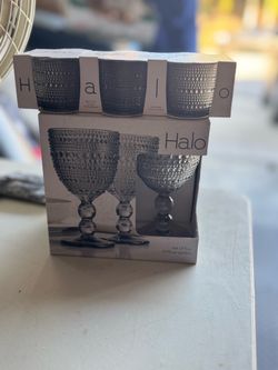 Hallo wine and shot glasses set