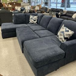 ALBAR PLACE COBALT 2-PIECE RAF CHAISE SECTIONAL