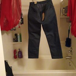 New Sz 36x30 Levi 541 Jeans.Pickup Only!!The Length Was 34 But I Had Cut To a 30 In Length..