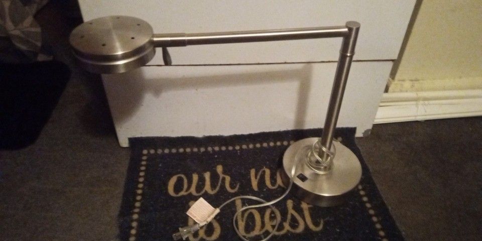 Table lamp Good Condition $10.00
