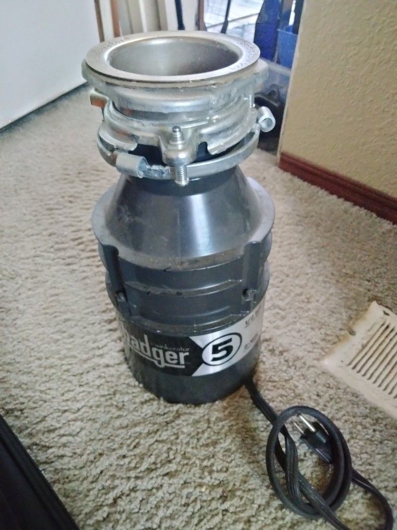Badger 5 Insinkerator Garbage Disposal