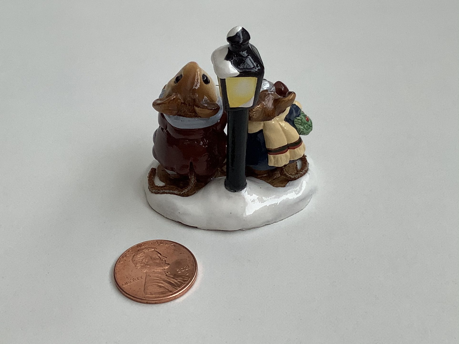 Wee Forest Folk M-86 “Lamplight Carolers”