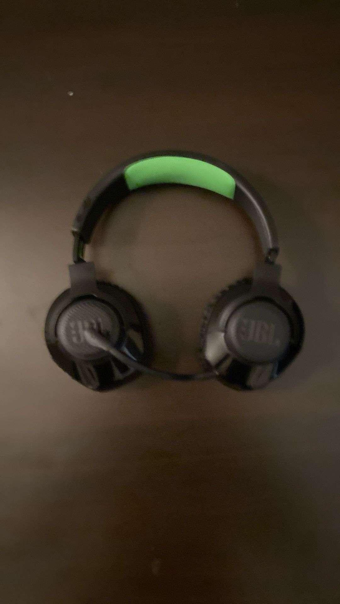SELLING WIRELESS JBL’S💥