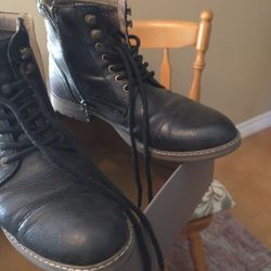 Crown Vintage Boots 10.5 Condition Is Great Like New