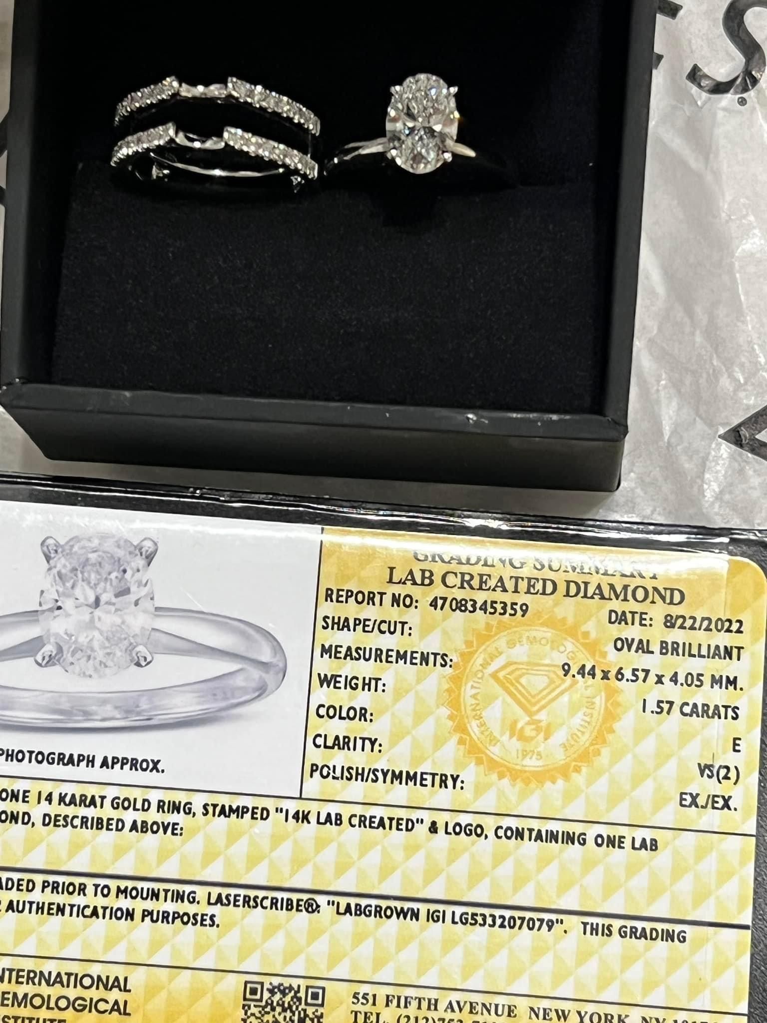 Beautiful Diamond Wedding Set