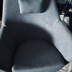 Gaming Chair Stylish Furniture $150 