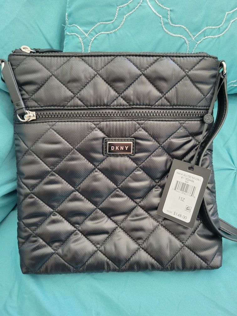 DKNY MAYA QUILTED NYLON CROSS BODY BAG