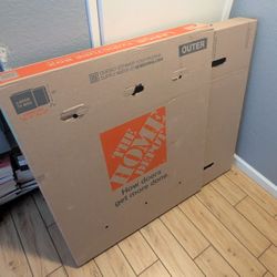 FREE TV / picture frame Box