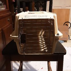 Kennel Cab 11 Cat Carrier 