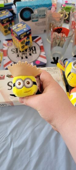 Tennie Tourist Dave Plush