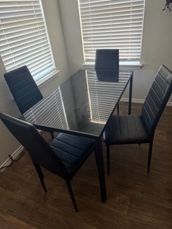 Kitchen table