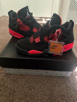 Jordan 4 red thunders