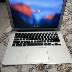 Old Apple laptop