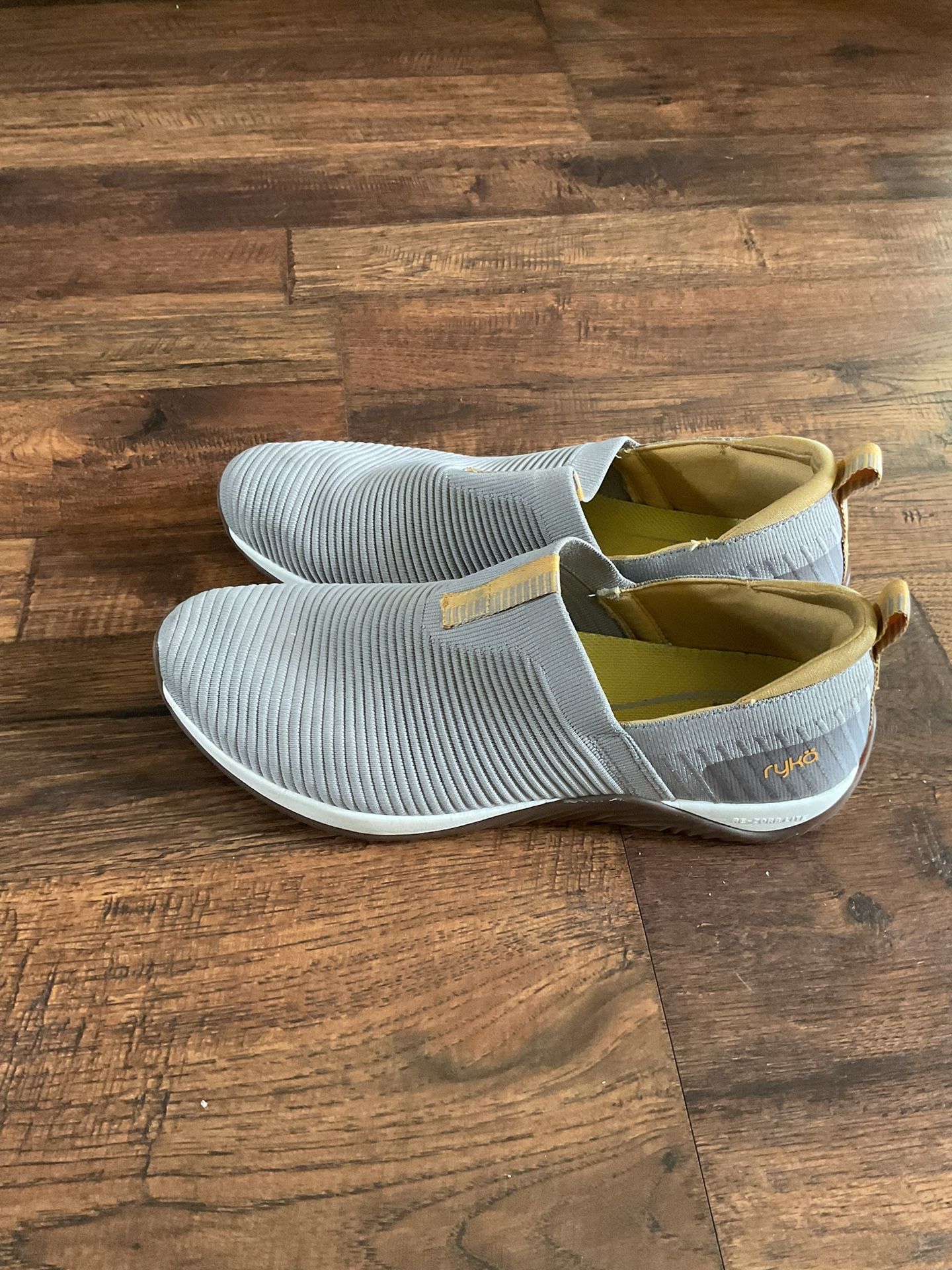 Rhiannon slip on sneakers