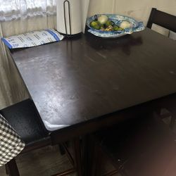 Dining Table (READ DESC)
