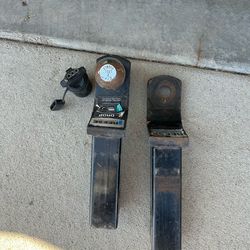 Ball mount hitched
