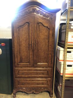 Armoire