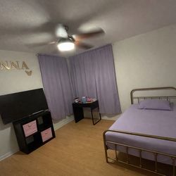 Twin Metal Bed Frame – Like New (3 Available)