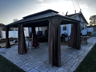 Gazebos Or Pergola