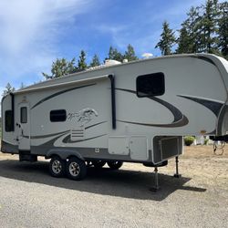 2010 Open Range Fifth Wheel