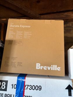 Like New Breville Barista Express + Premium Accessories + Original Box