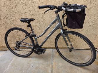 Felt hybrid comfort/basket