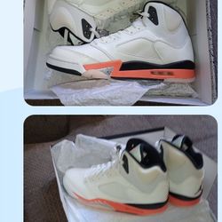 Brand New Dead. Stock Size 13