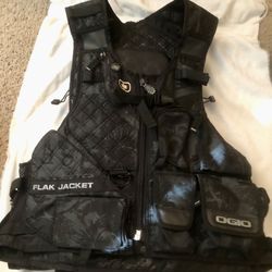 ⛷️OGIO Snowsport/Backcountry/Snomobile Vest With Avalanche Shovel⛷️