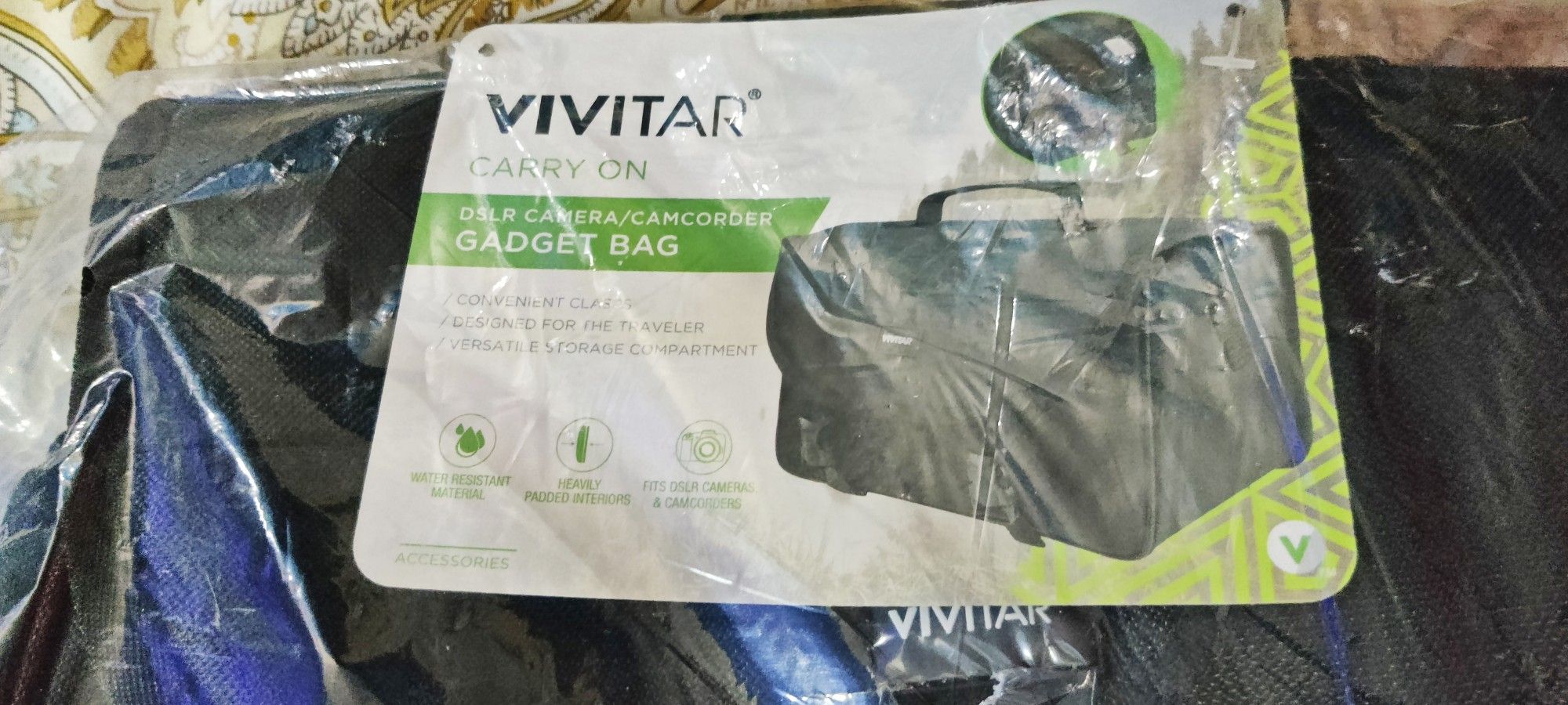 Vivitar Cary On Camera Gadget Bag
