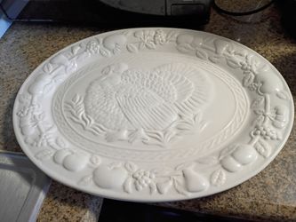 Large Ceramic Turkey Platter ( pick up only )