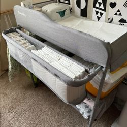 Sweeby Portable Baby Changing Table, Foldable Changing Table Dresser Changing Station for Infant, Waterproof Diaper Changing Table Pad Topper, Mobile