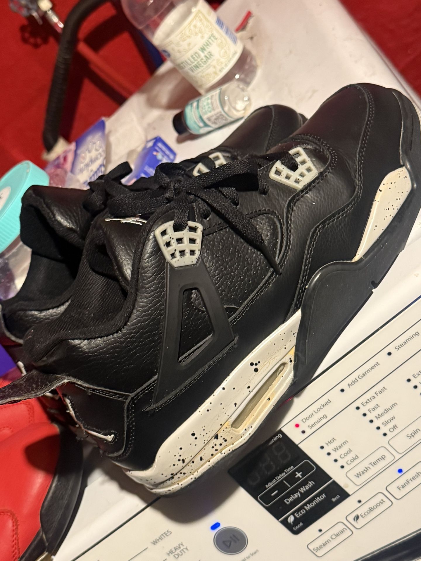 Jordan 4 Oreos Size 11