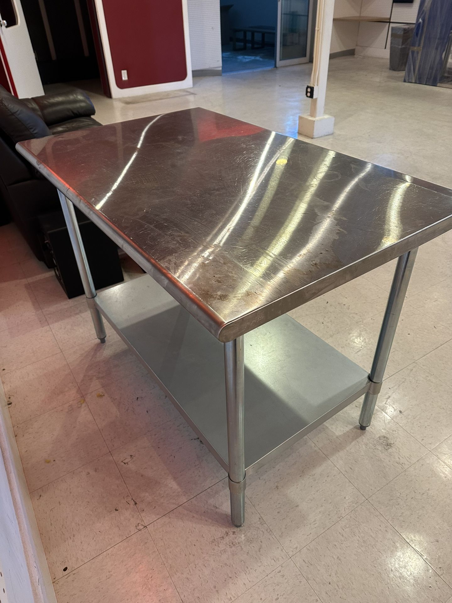Chefs Table | Stainless Steel