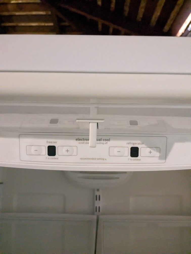 Maytag Bottom Freezer for Sale in Inglewood, CA OfferUp