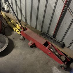 Big Red 10 Ton Long Reach Jack 