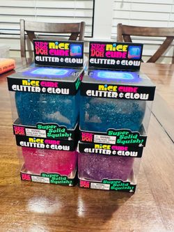 Needoh nice cube glitter and glow lot of 4