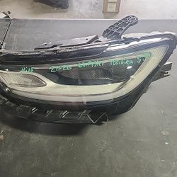 Chrysler Pacifica Left Driver Headlight Mint Condition 2021 2022 2023 2024 2025 2026 Part $350