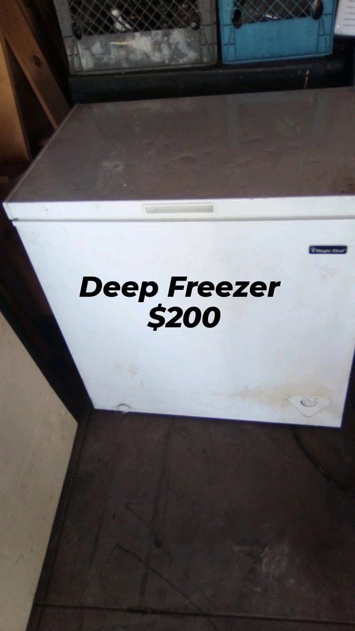 Item For Sale $800 For Everything