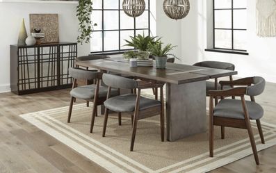 7 Piece Dining Set