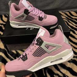 Pink Orchid Jordan 4 Size 7W Women’s Sneakers