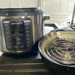 Crock-pot 8-Quart Multi-Use XL Express Crock Programmable Slow Cooker 