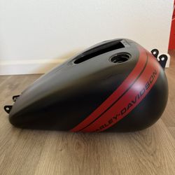 Dyna Fuel Tank