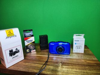 Nikon COOLPIX s33 Camera underwater