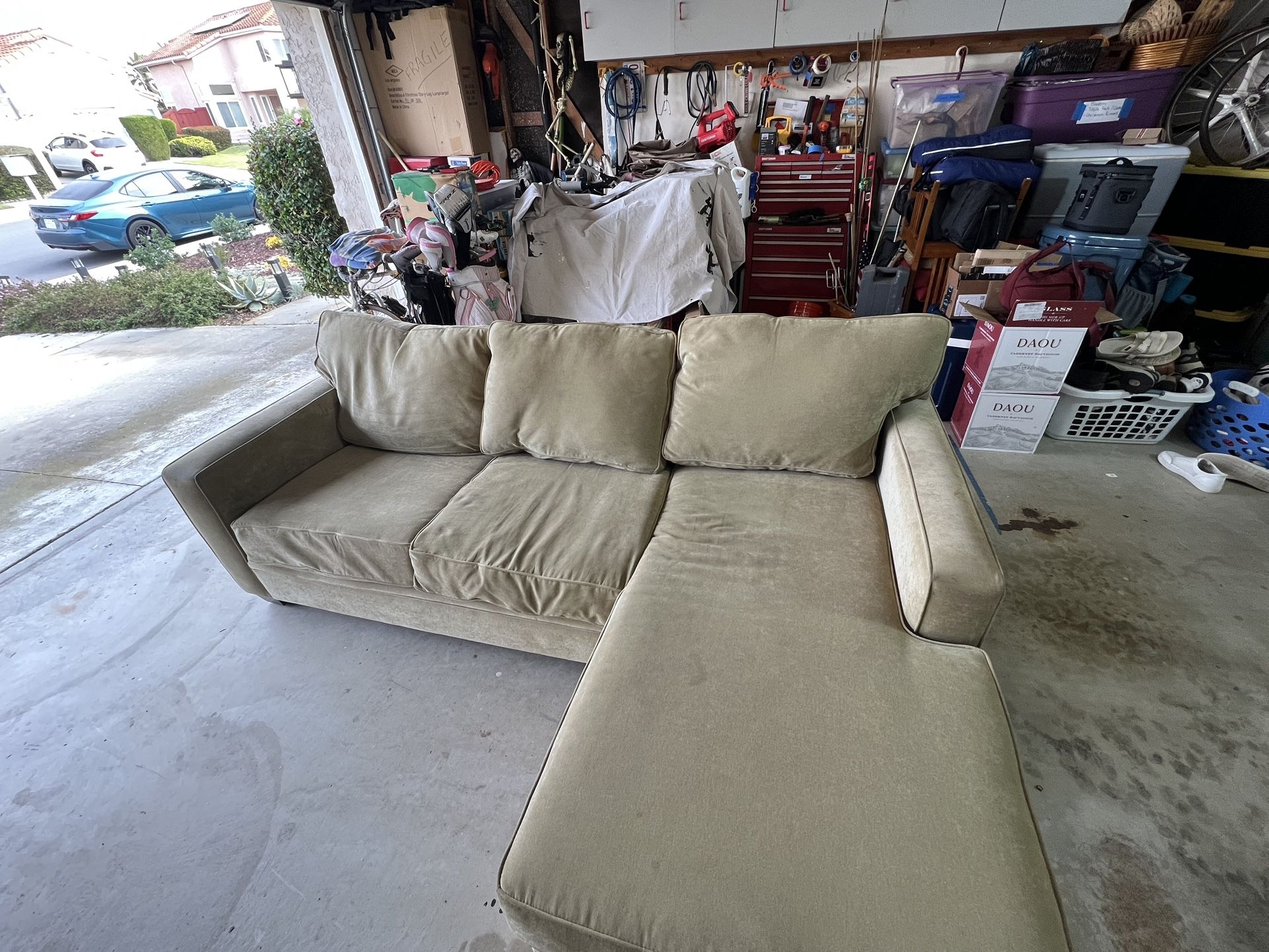 Sectional Sofa