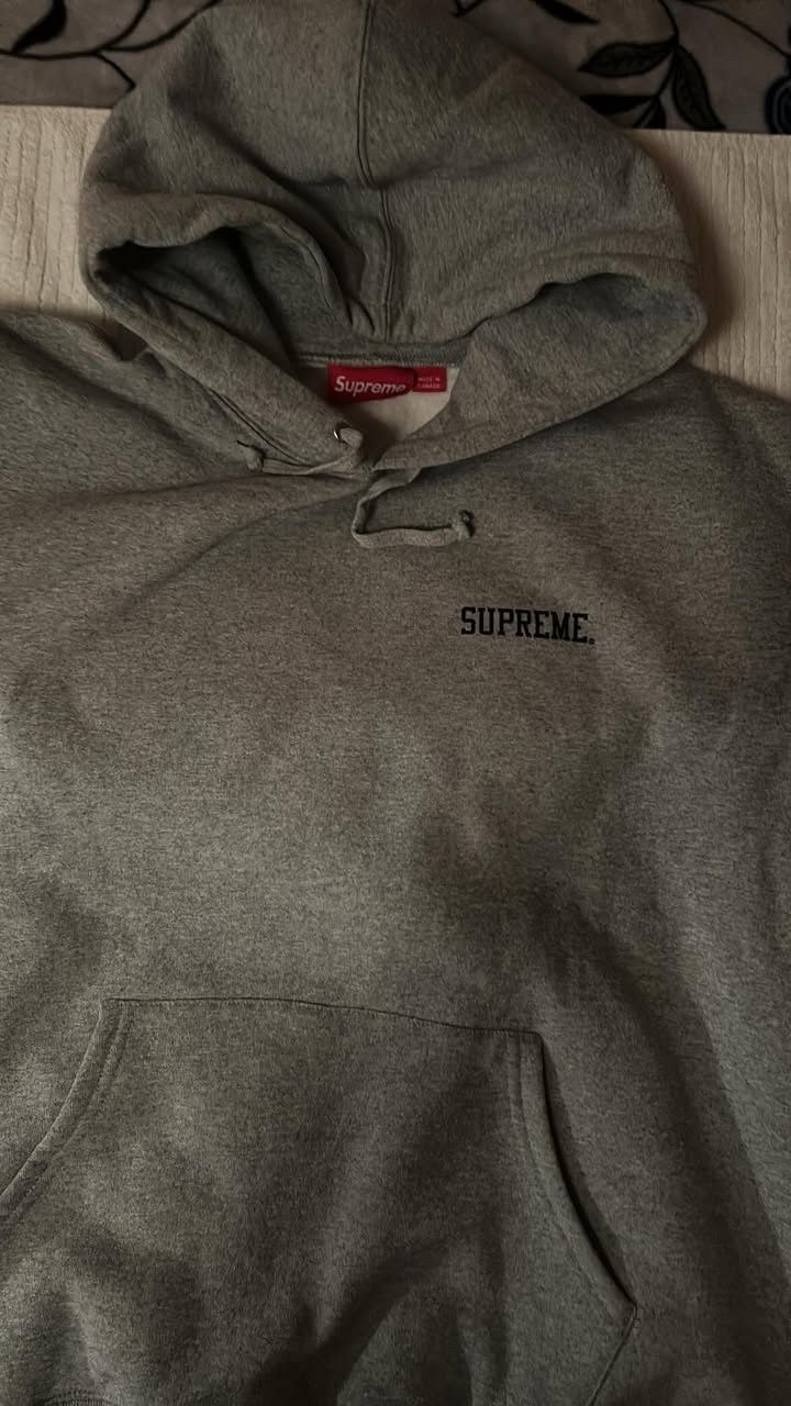 Supreme Hoodie